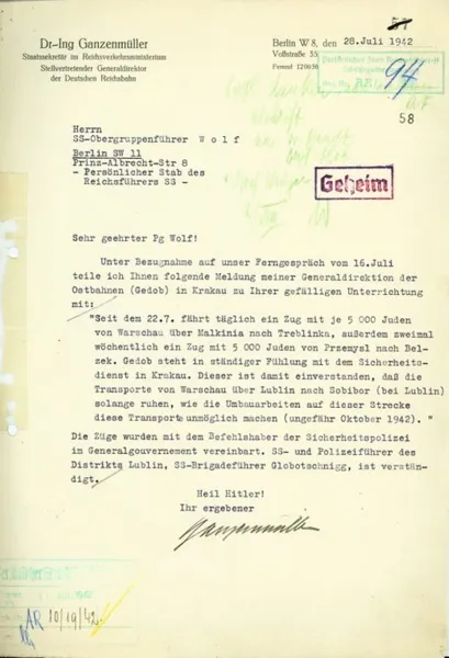 Schreibmaschinenschrift auf vergilbtem Papier, links oben der Absender: Ganzenmüller, Reichsbahndirektion. Rechts ein 
				„Geheim“-Stempel, links unten ein Behördenstempel mit Datum und Paraphen.
